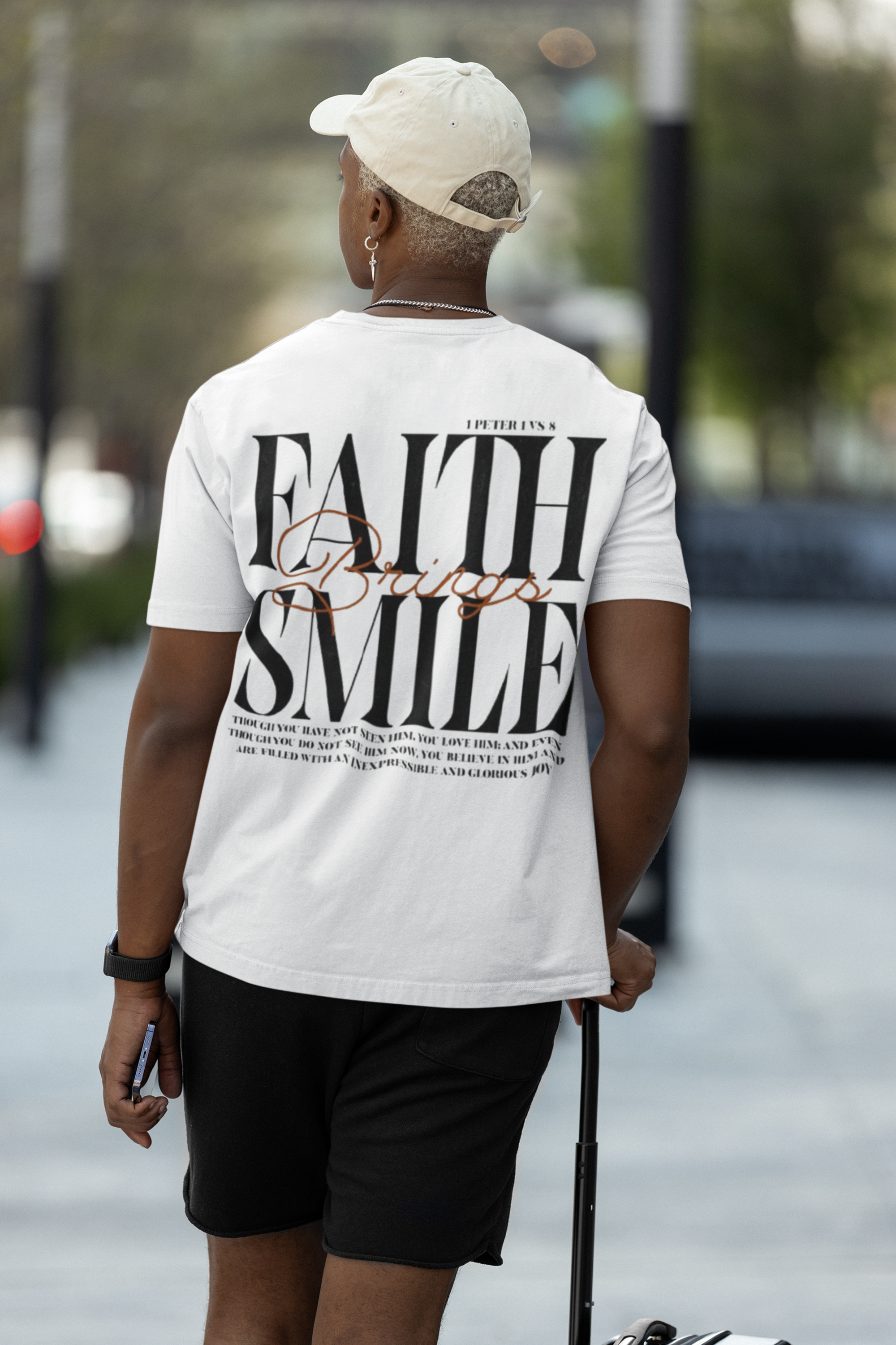 5 Ways to Style Your DarealSmile Hoodie: From Casual to Smart